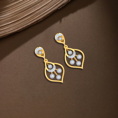 Yellow Gold Diamond Earring | under 40k