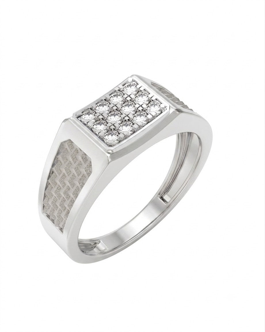 A men's ring in white gold with a textured inlay on the sides and a rectangular top set, a white background.