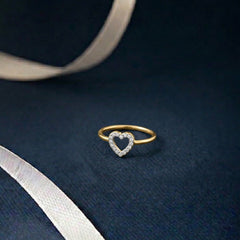 Gold & Diamond Heart-Shaped Ring For Women KRC10314