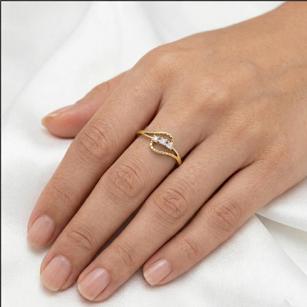 Gold & Diamond Lightweight Ring For Women KRB10103