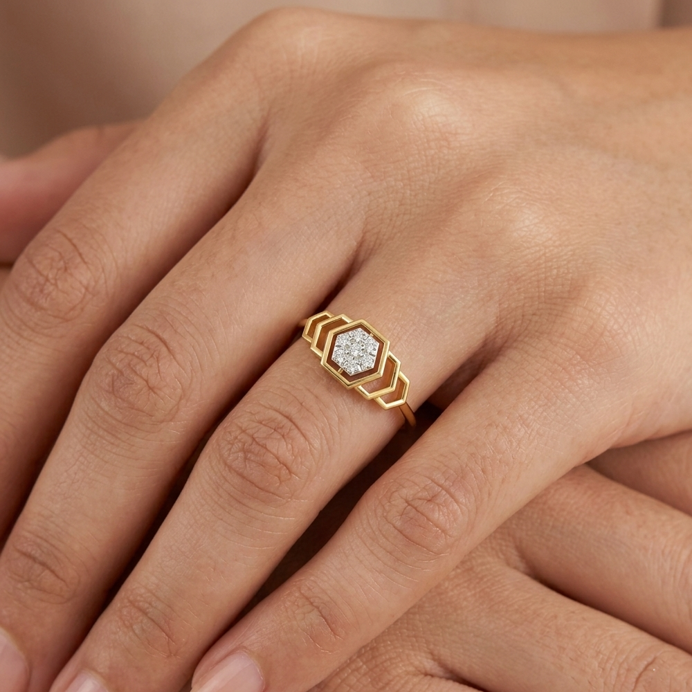 Gold & Diamond Dailywear Ring For Women KRB10705