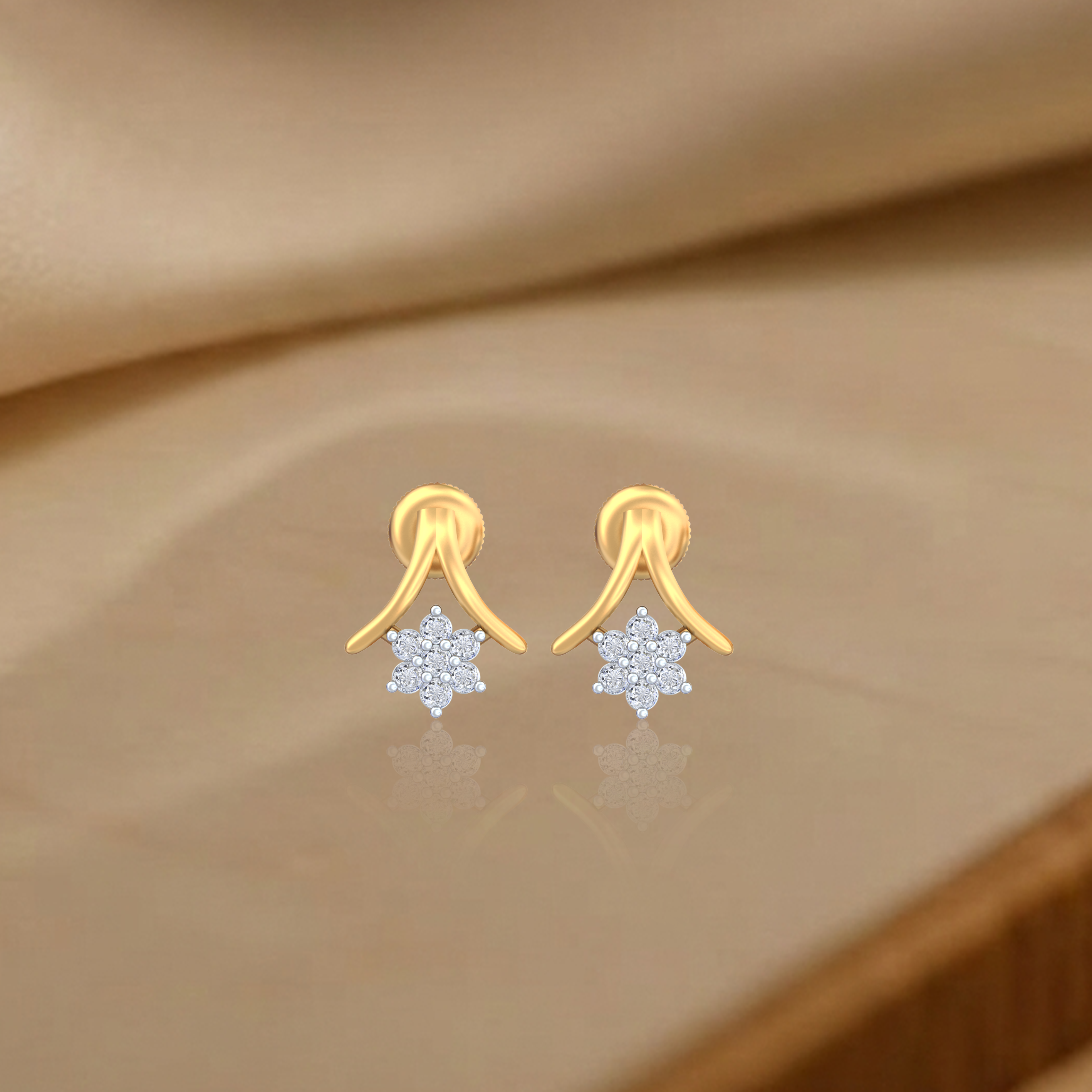 Yellow Gold Diamond Earring | under 40k 