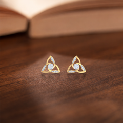 Yellow Gold Diamond Earring | under 40k 