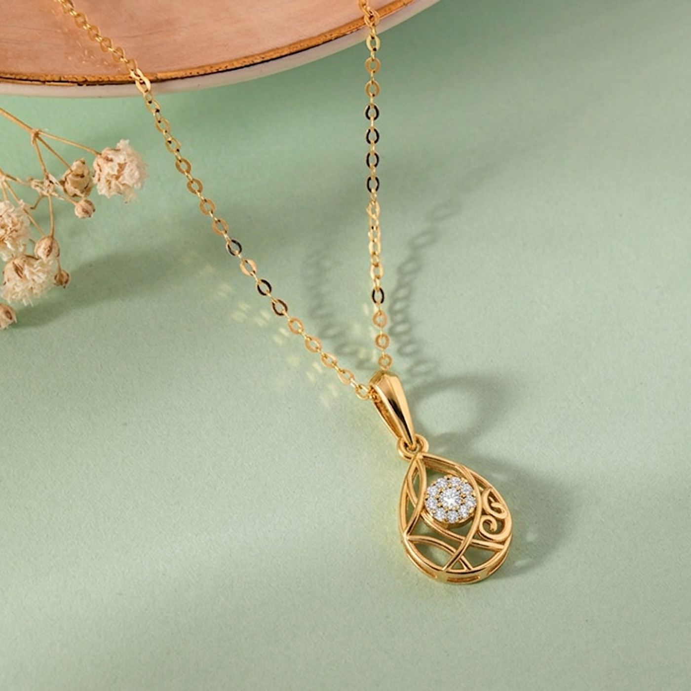 Gold & Diamond Teardrop Cluster PENDANT SET KRC40564