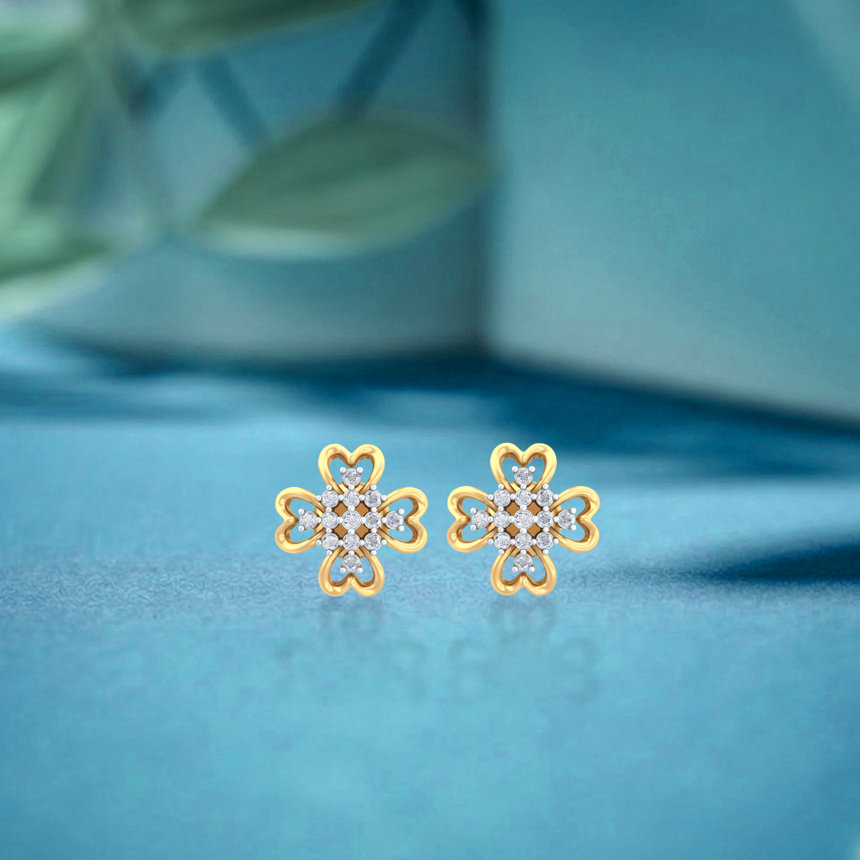 Yellow Gold Diamond Earring | under 40k 