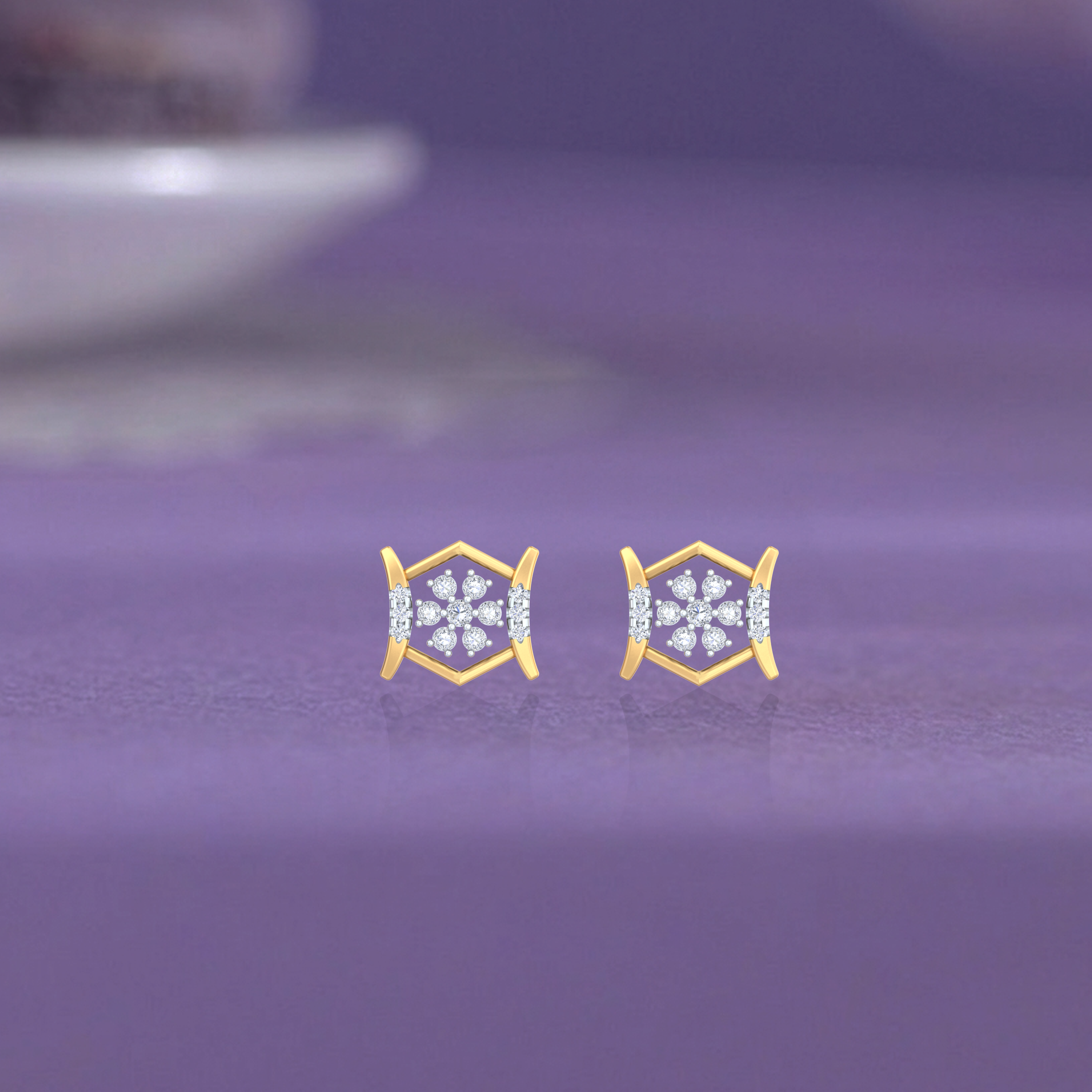 Yellow Gold Diamond Earring | under 40k 