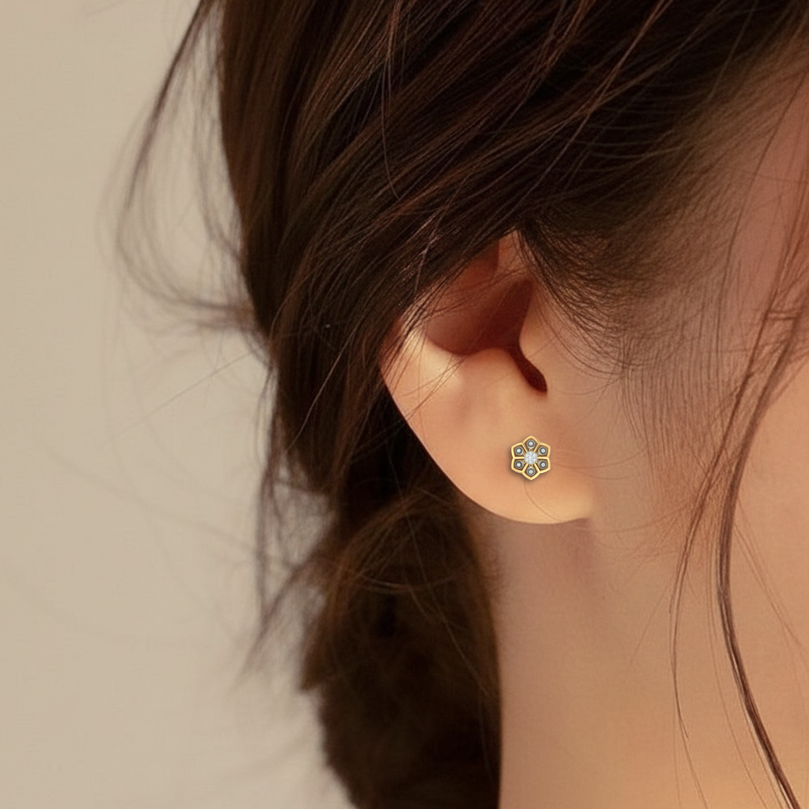 Yellow Gold Diamond Earring close up shot | under 40k 