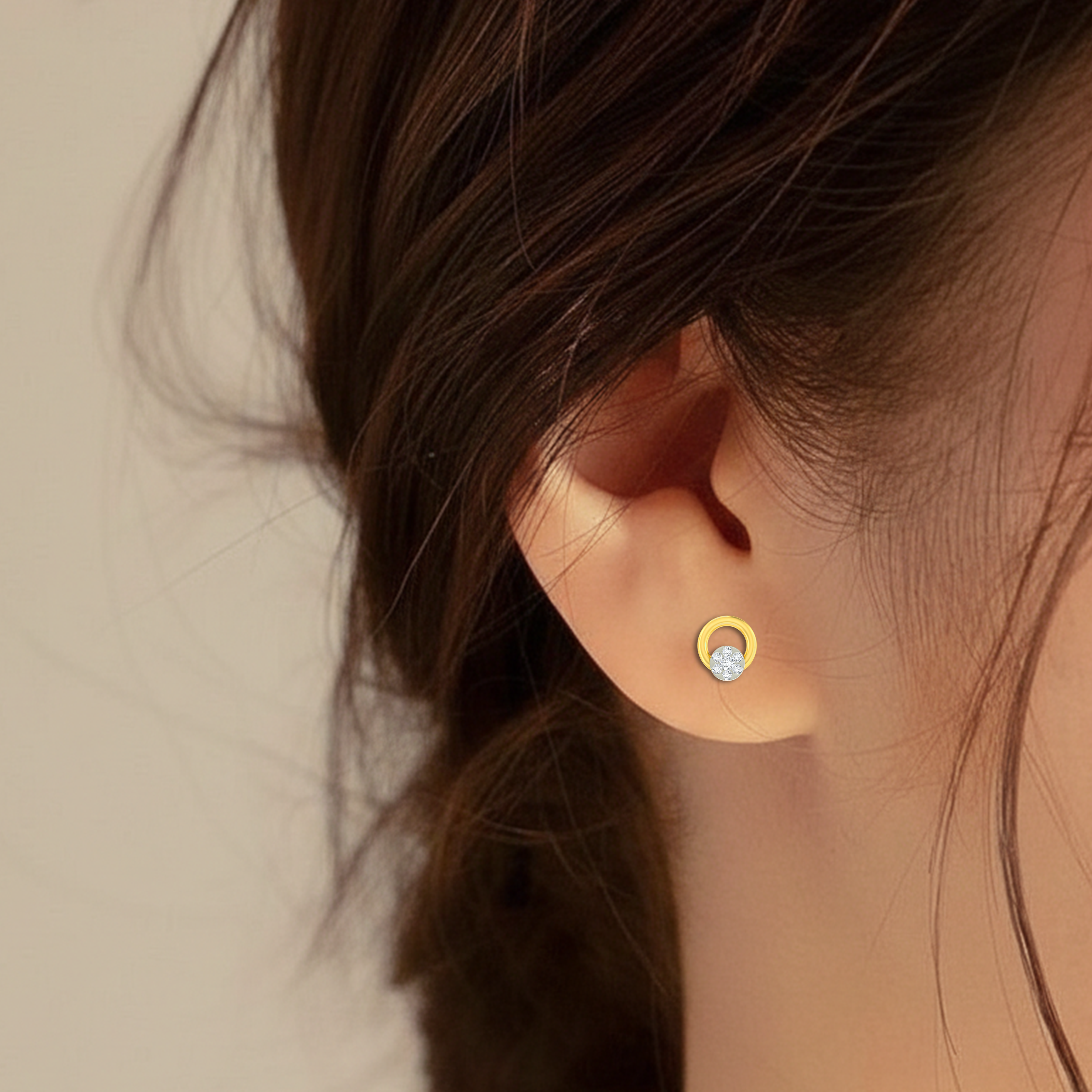 Yellow Gold Diamond Earring close up shot | under 40k 
