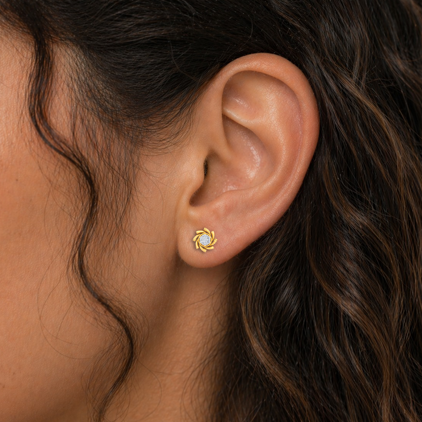 Gold & Diamond Women Stud Earring KEC40668E