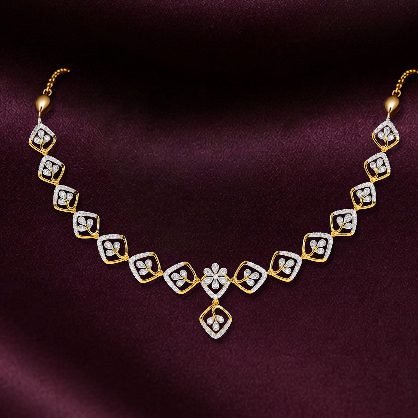14K गोल्ड और डायमंड डेलीवियर नेकलेस सेट KRH44126N
