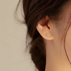 Yellow Gold Diamond Earring | under 40k 