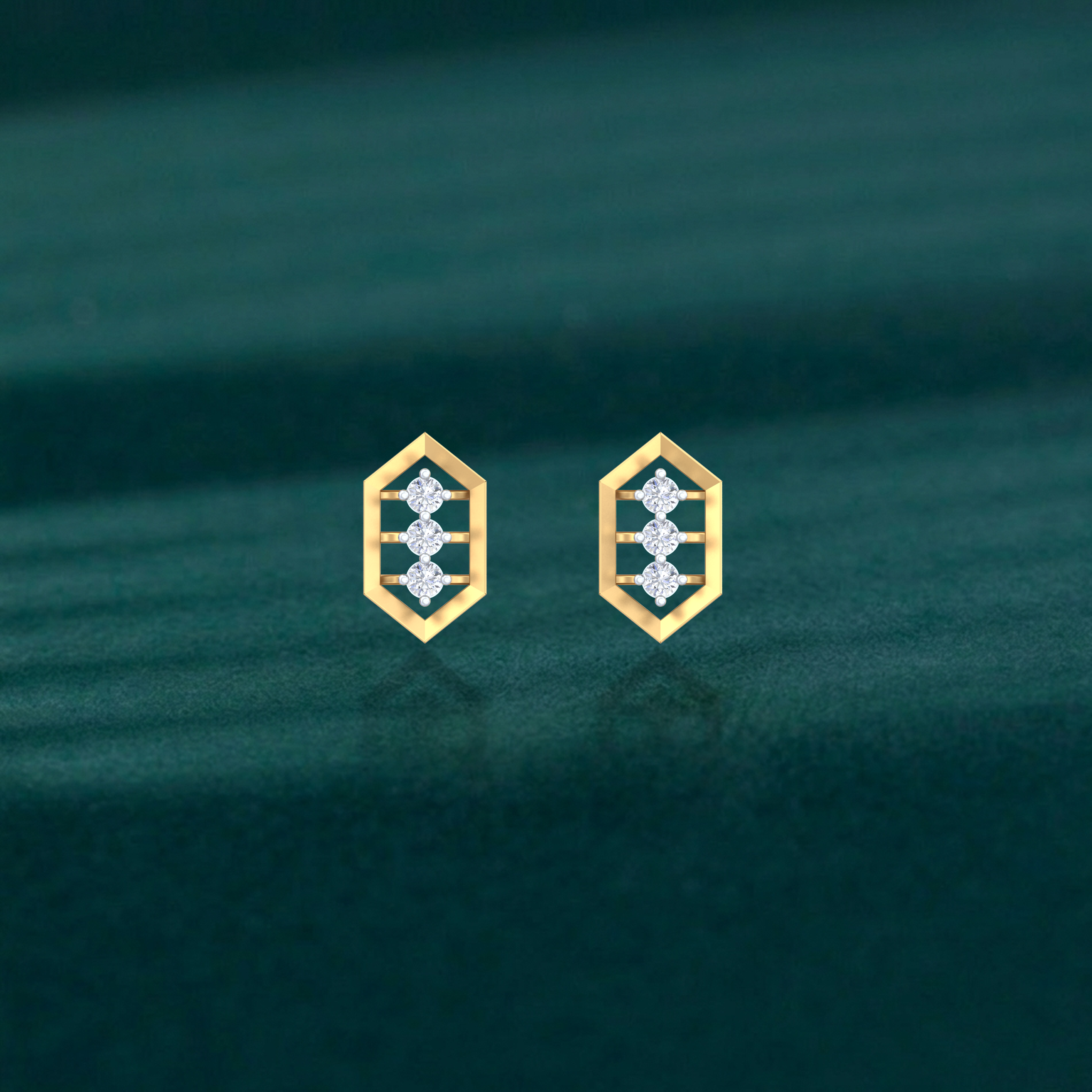 Yellow Gold Diamond Earring | under 40k 