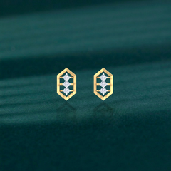 Yellow Gold Diamond Earring | under 40k 