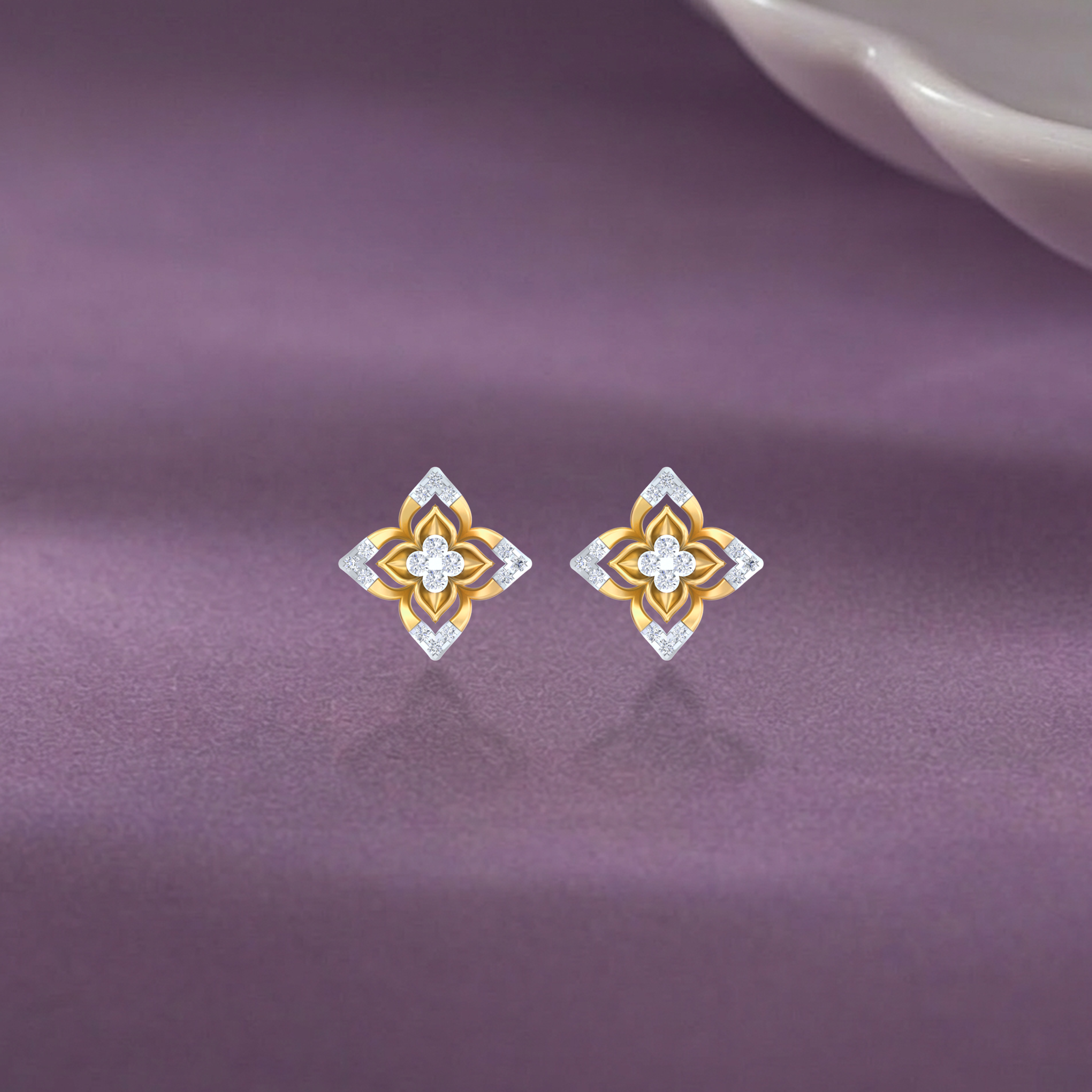 Yellow Gold Diamond Earring | under 40k 