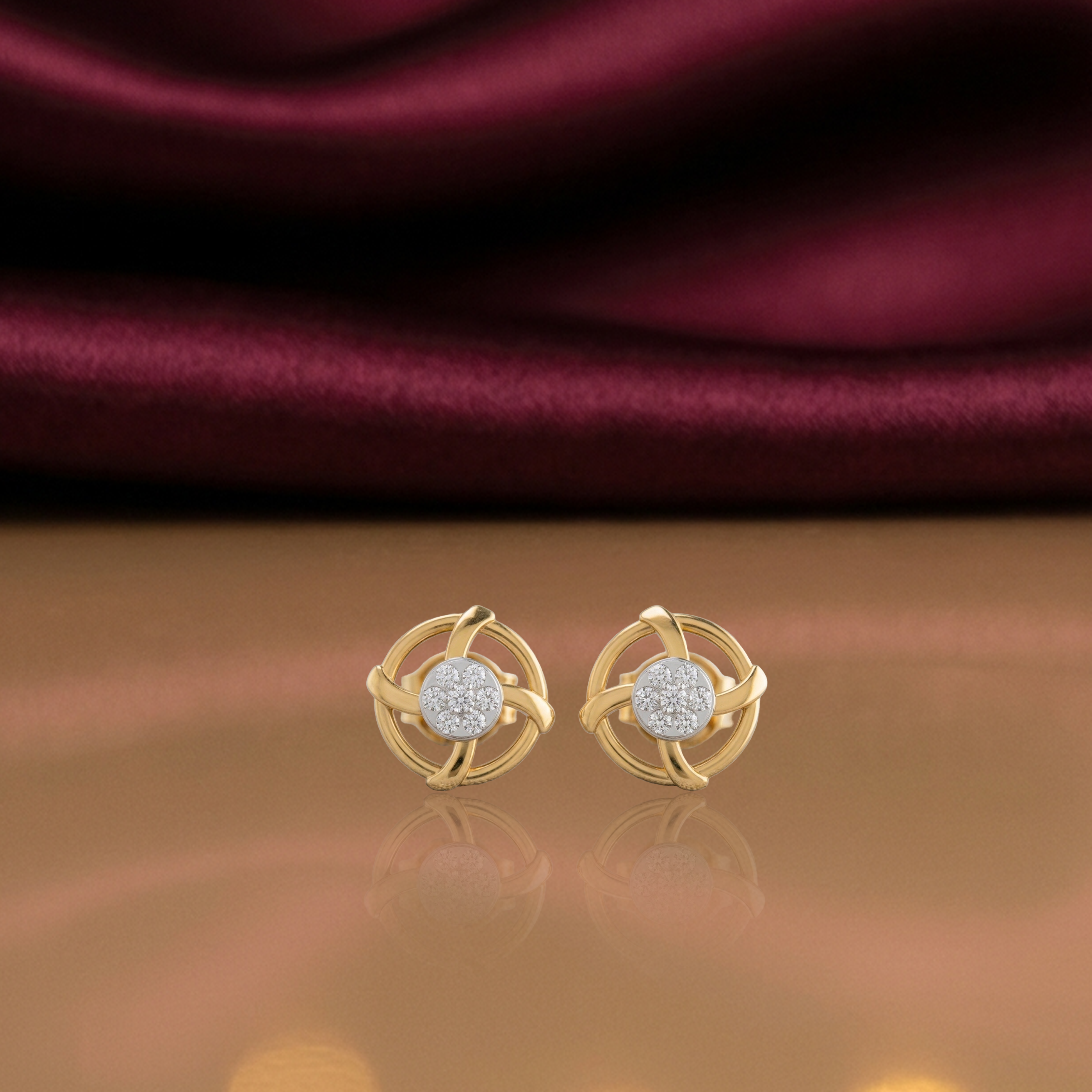 Yellow Gold Diamond Earring | under 40k 
