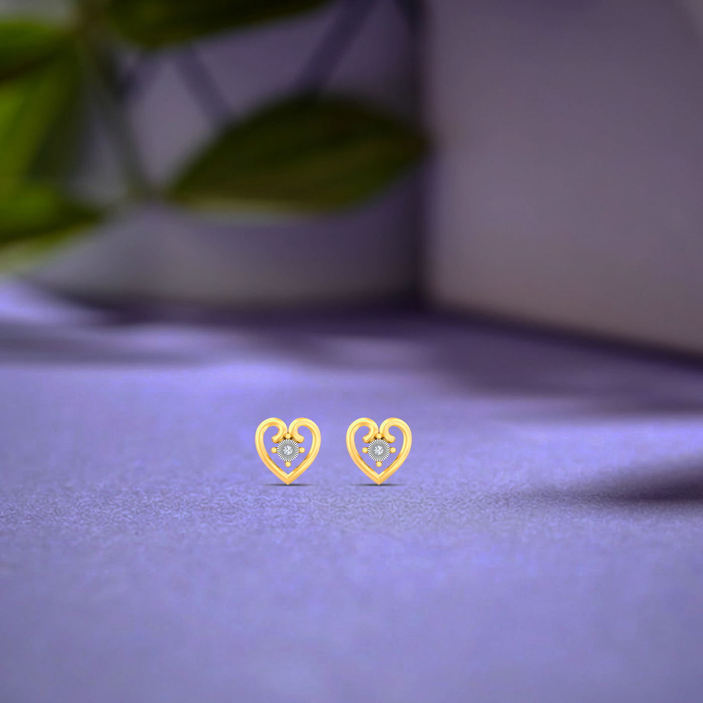 Gold & Diamond Heart-Shaped Women Stud Earring KRC30172