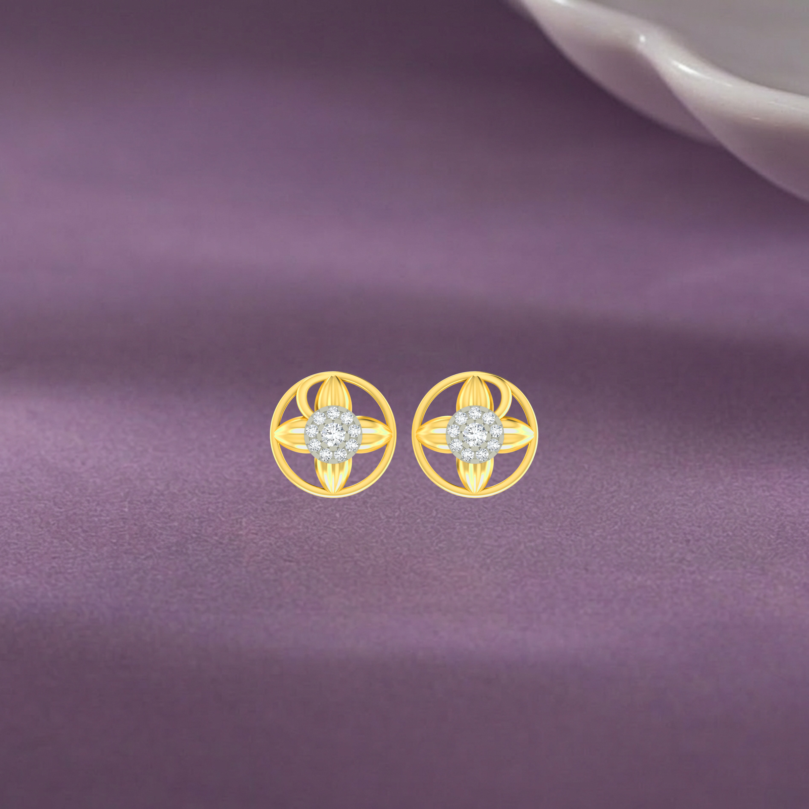 Yellow Gold Diamond Earring | under 40k 
