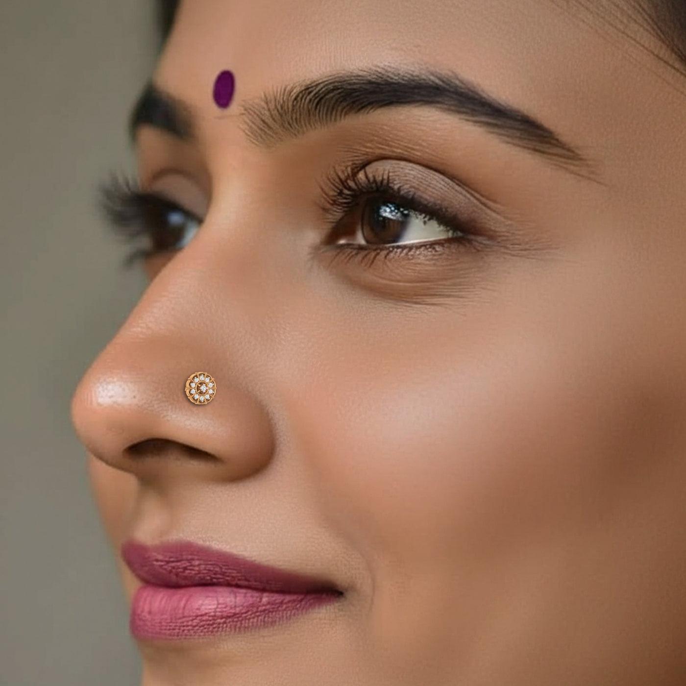 Gold & Diamond Round Nose Pin KRC80141