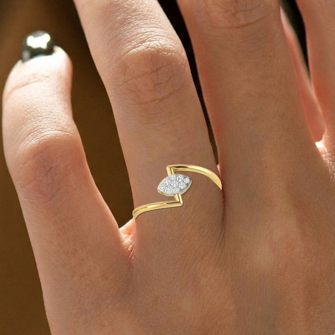 Gold & Diamond Dailywear Ring For Women KRC10404