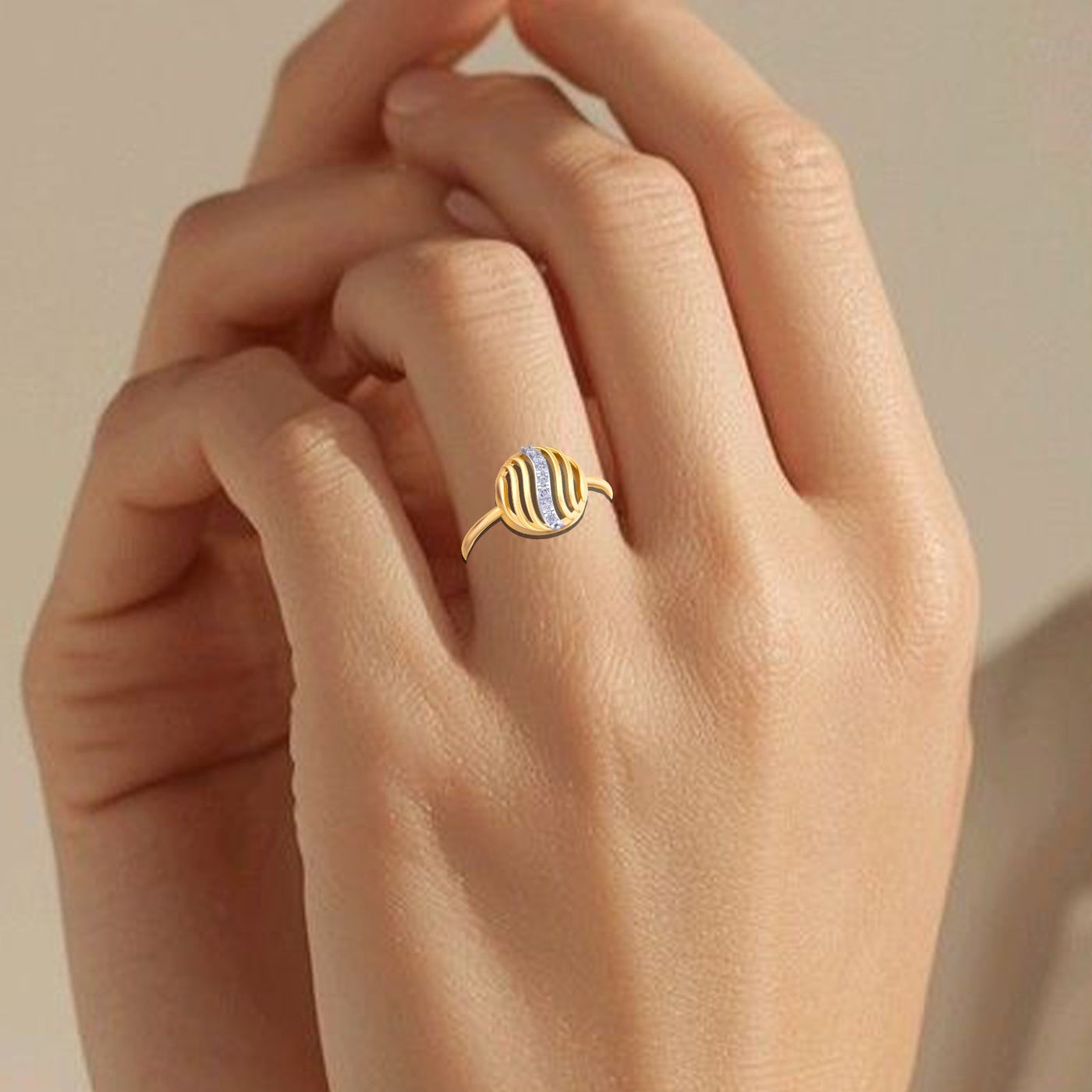 Gold & Diamond Dailywear Ring For Women KRC10253