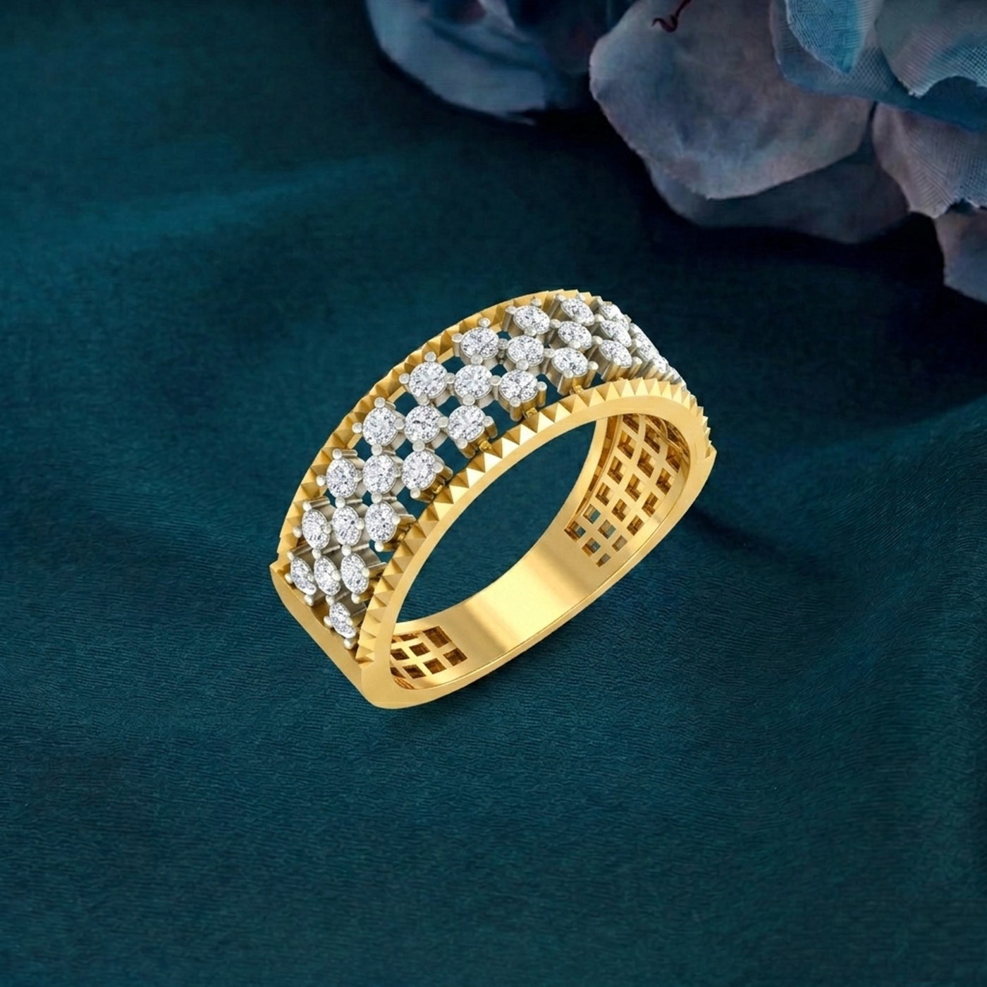 महिलाओं के लिए 18K गोल्ड और डायमंड बैंड रिंग KRA10482