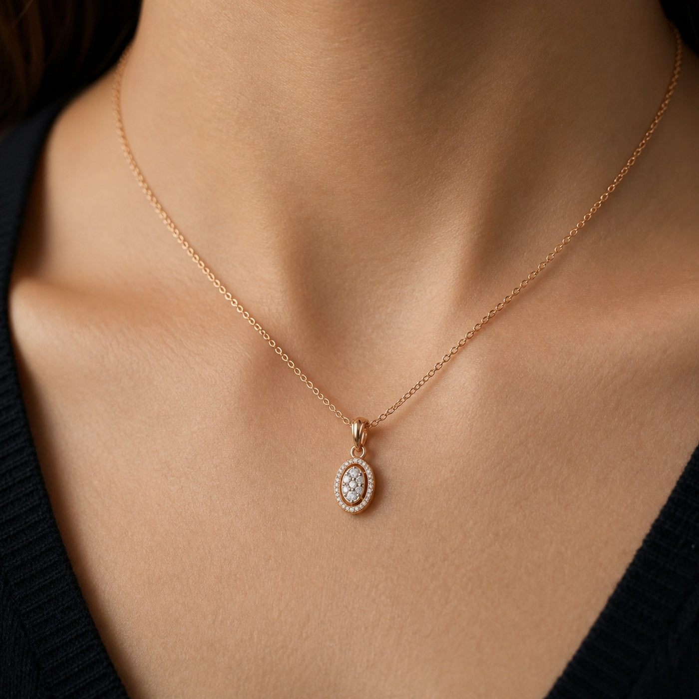 Women wearing gold and diamond partywear pendant