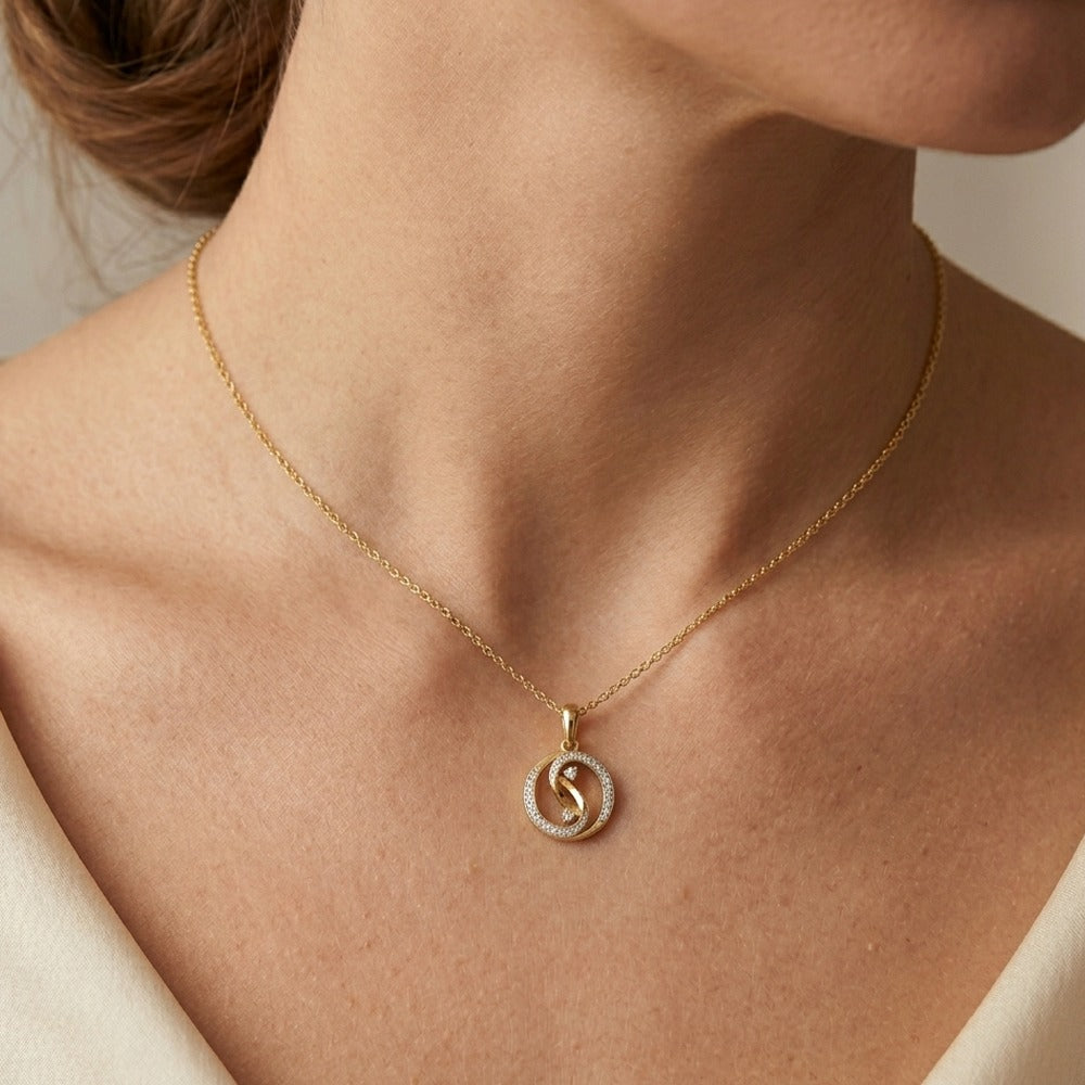Contemporary Gold & Diamond Pendant Set KRC40712