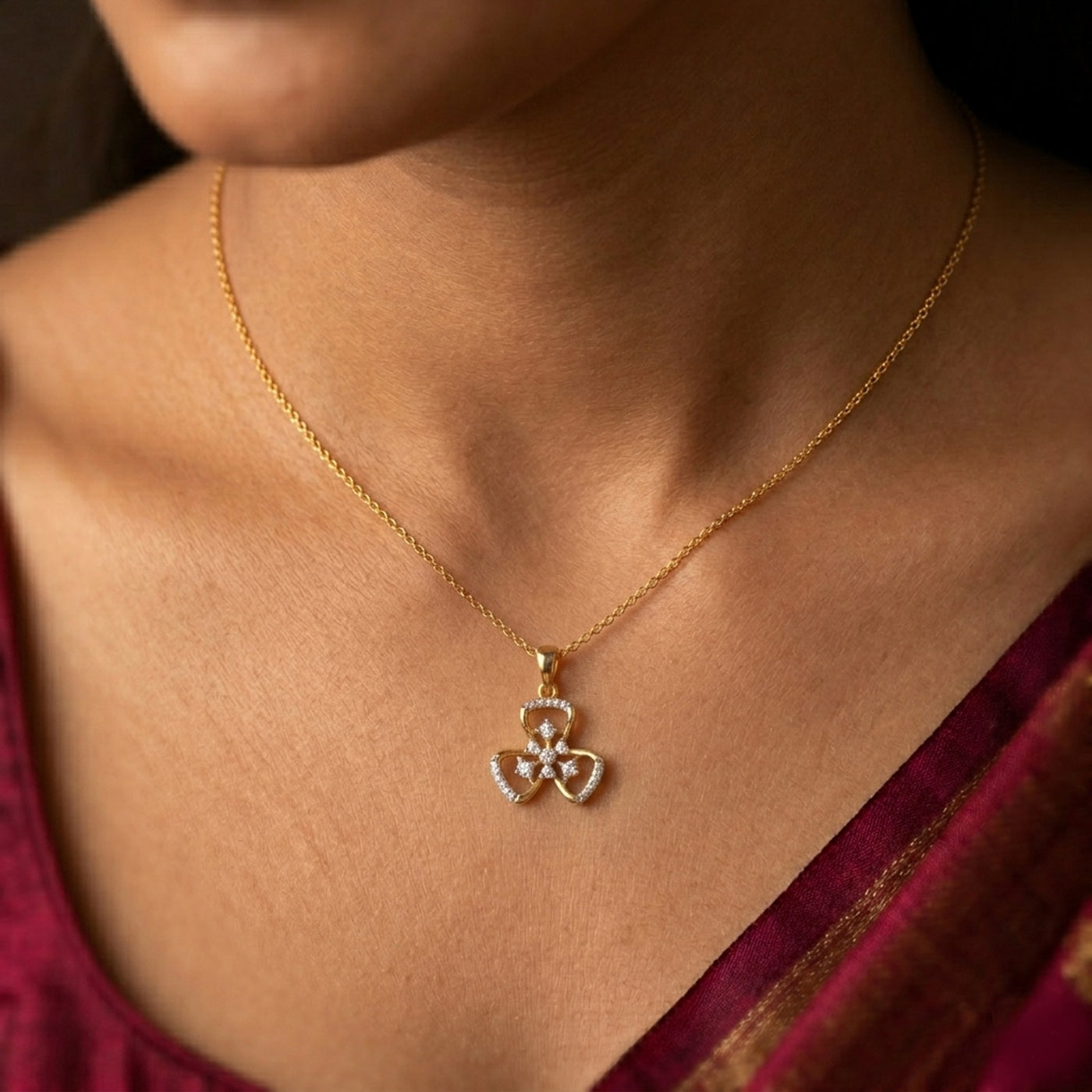 Gold & Diamond Floral Pendant Set KRC40693