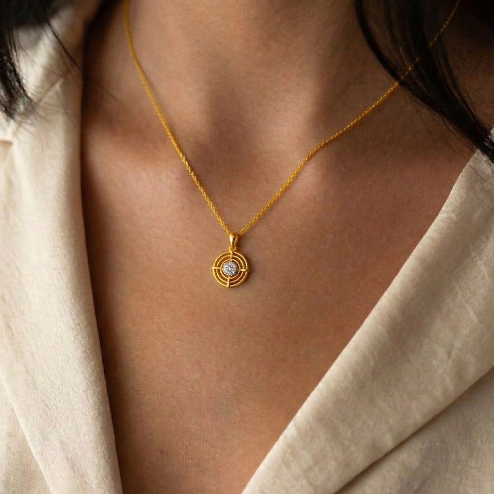 Gold & Diamond Round-Shaped Pendant Set KRC40597
