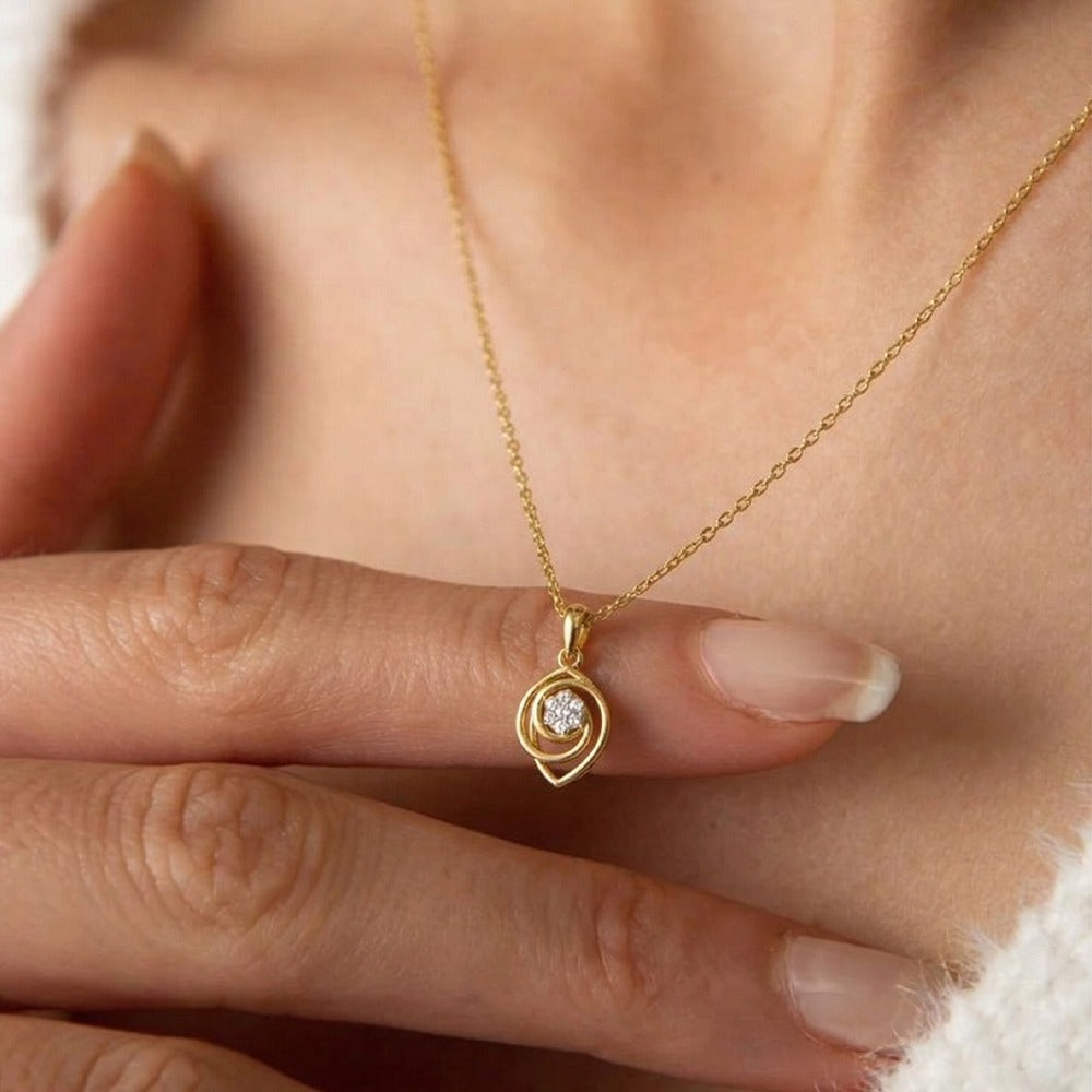 Classic Gold & Diamond Pendant Set KRC40583