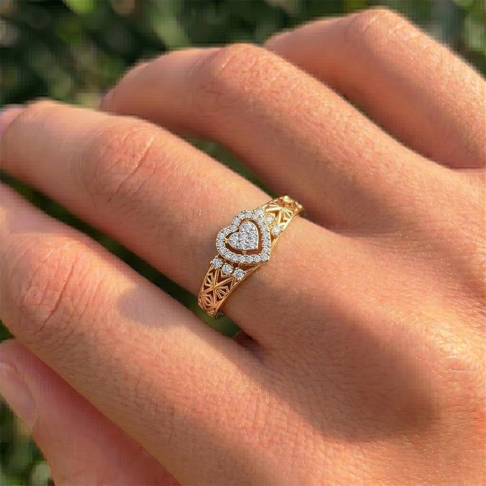 Gold & Diamond Cocktail Ring For Women KRC10590