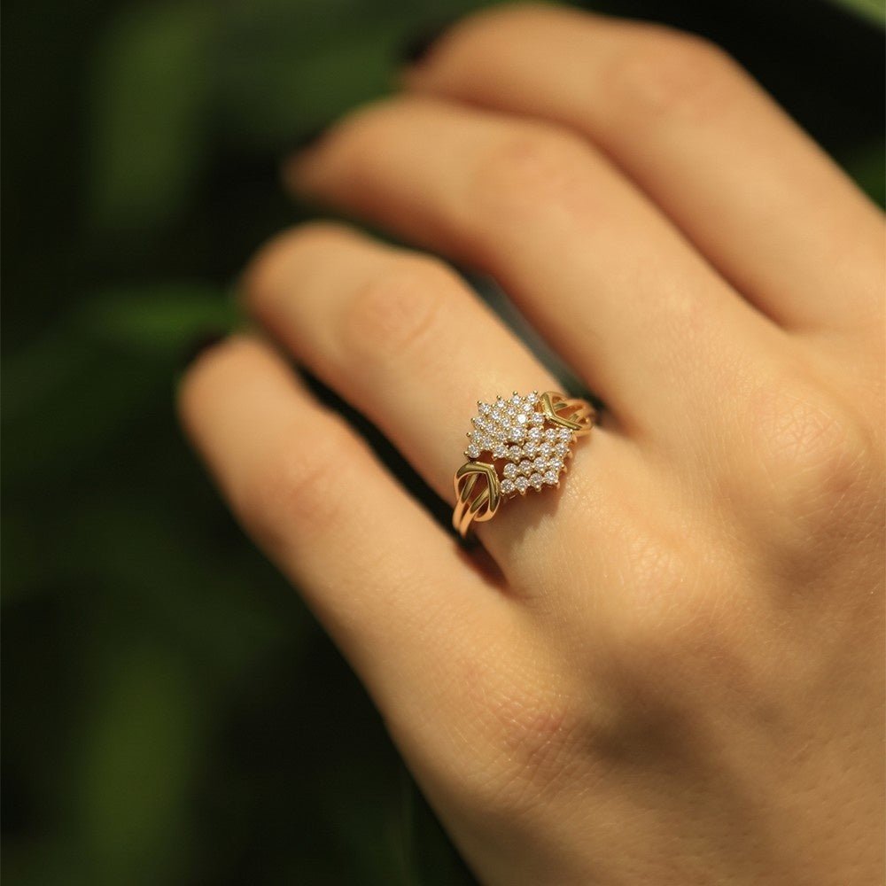 Gold & Diamond Engagement Ring For Women KRC10217