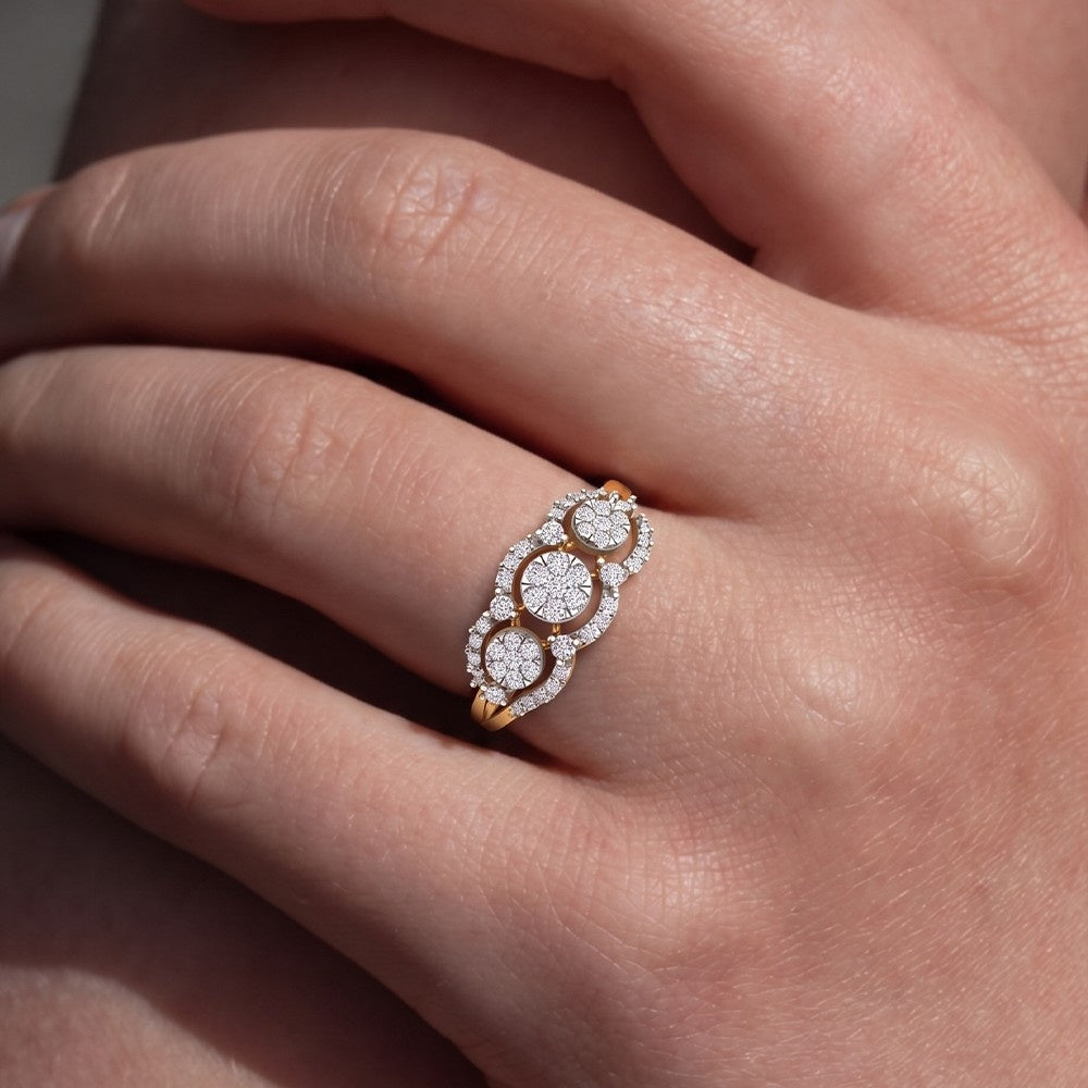 Gold & Diamond Engagement Ring For Women KRC10752