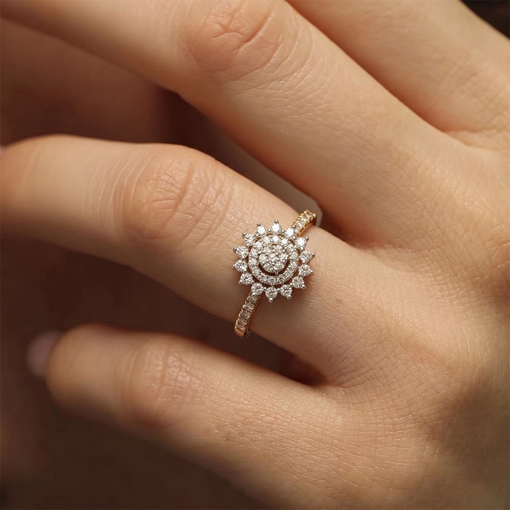 Gold & Diamond Engagement Ring For Women KEC10884