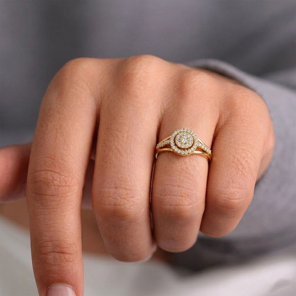 Gold & Diamond Halo Ring For Women KRB10181