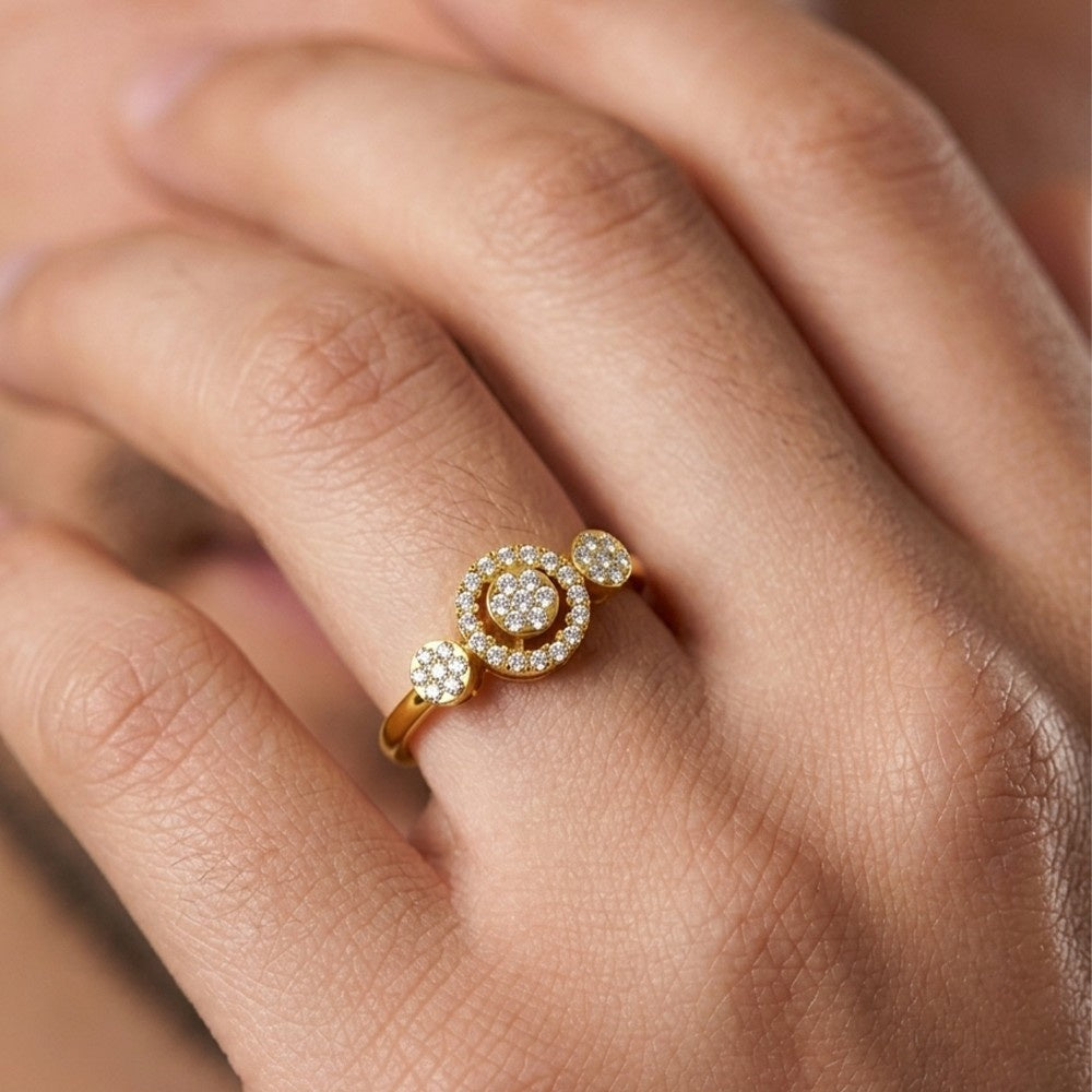 Gold & Diamond Halo Ring For Women KRC10222