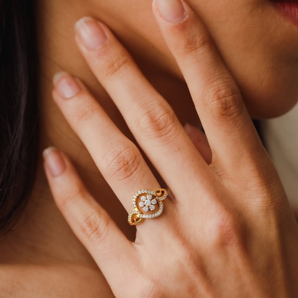 Gold & Diamond Cocktail Ring For Women KRC10598