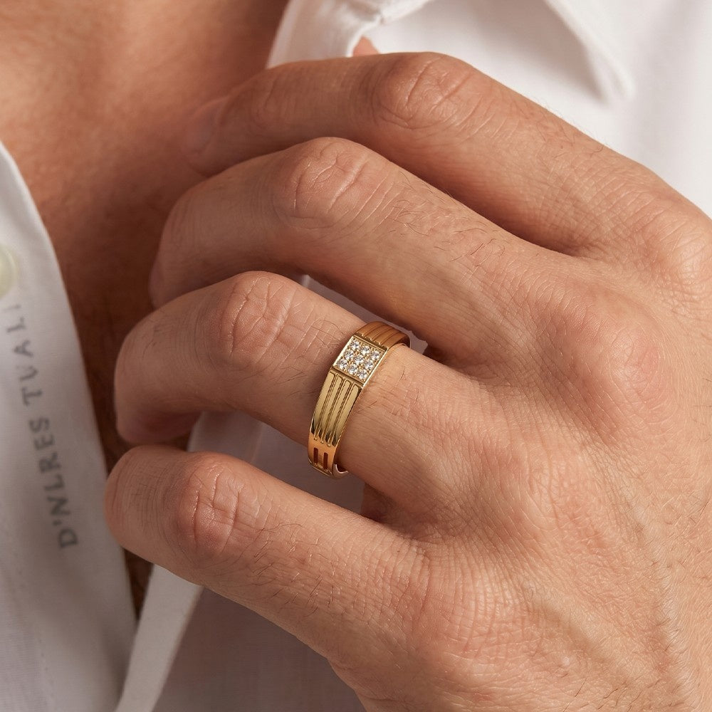 Gold & Diamond Band Ring For Men KRC20072