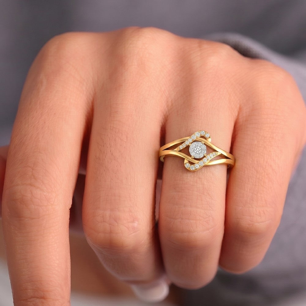Gold & Diamond Cluster Ring For Women KRB10116
